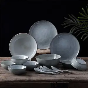 Vaisselle en céramique de style <span class=keywords><strong>japonais</strong></span>, élégance et classique, <span class=keywords><strong>service</strong></span> de table en <span class=keywords><strong>porcelaine</strong></span> <span class=keywords><strong>fine</strong></span> - Product Image 1