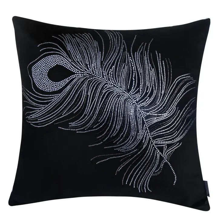 good color fastness high class diamonds cushion cover fashionable peacock feathers pattern cushion.