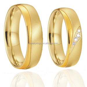 Classic Western 18K Chapado en <span class=keywords><strong>oro</strong></span> 316L Acero inoxidable Love Alliance Alianzas <span class=keywords><strong>DE</strong></span> BODA nupciales <span class=keywords><strong>Anillos</strong></span> <span class=keywords><strong>de</strong></span> moda para hombres y mujeres - Product Image 1