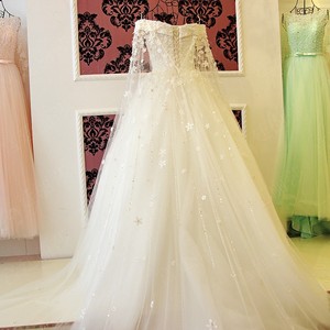 100% Real Actual Appliqued Flowers Pearls Plus Big Size White Ivory Floor Length <strong>Puffy</strong> Wedding <strong>Gowns</strong> MWA261