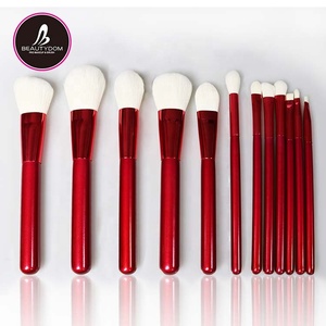 OEM <span class=keywords><strong>Color</strong></span> Rojo 12 Pcs Cosméticos <span class=keywords><strong>Maquillaje</strong></span> Brush Set Profesional Con Etiqueta Privada - Product Image 1
