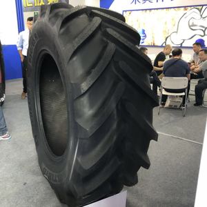 Pneu radial pour tracteurs et moissonneuses 620/<span class=keywords><strong>70R42</strong></span> <span class=keywords><strong>650</strong></span>/65R42 <span class=keywords><strong>650</strong></span>/85R38 Pneus agricoles 620 Pneu <span class=keywords><strong>70R42</strong></span> - Product Image 3