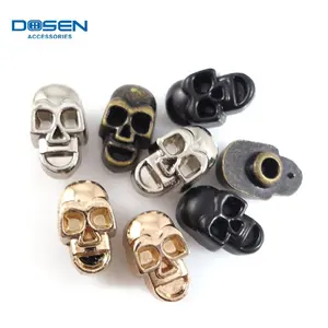 Fashion custom schedel vorm decoratieve klinknagel metalen studs button voor overhemd zak kledingstuk kleding