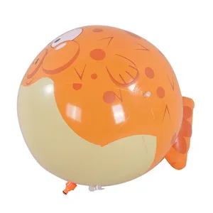 Pulverizador inflável personalizado para peixes, brinquedo pequeno para crianças ao ar livre, inclui escorregador de escada e bola inflável embalado em caixa