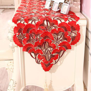 Factory Wholesale Red Cutwork Embroidered Wedding Disposable Polyester/Cotton Table <strong>Runner</strong> Decorate <strong>Tablecloth</strong> - Product Image 5