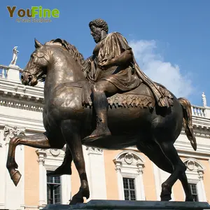 Famosa Scoperta Equestre Statua di Marcus Aurelius in Bronzo