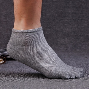 KANGYI Men Summer Mesh Breathable Casual Cotton Five <strong>Finger</strong> Ankle Athletic Toe <strong>Socks</strong> - Product Image 4