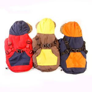 New 2024 mùa đông quần áo vật nuôi vui Dog Coat sọc in Pet outerwears XXX quần áo chó nhỏ từ Trung Quốc