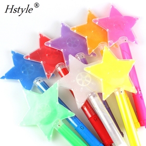 Hstyle Crianças Favor LED Colorido Brilho Varinhas no Escuro Estrela Fada Vara Princesa Acessórios Traje Princesa Varinha Estrela - Product Image 4
