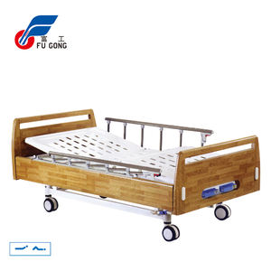 Nueva Llegada, Cama de <span class=keywords><strong>Hospital</strong></span> Manual de Madera con 2 Manivelas, Precios al por Mayor, para Pacientes Paralizados - Product Image 4