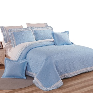 KOSMOS Wholesale Price Flat Sheet Dubai Luxury Embroidery Lace <strong>Quilt</strong> <strong>Bedspread</strong> - Product Image 2