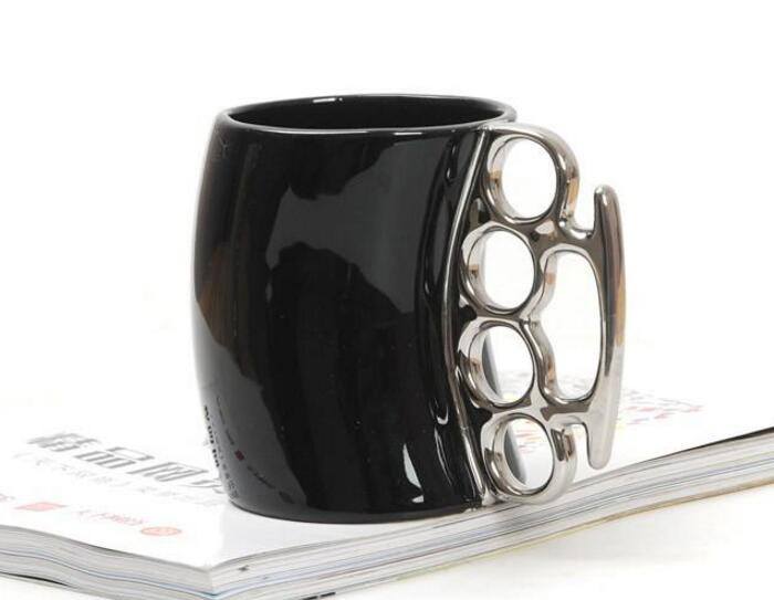 Zogift 2018 negro <span class=keywords><strong>especial</strong></span> puño plumero de mango knuckle taza - Product Image 1