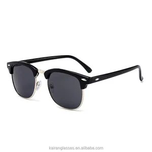 Occhiali da sole quadrati classici occhiali da sole Unisex parasole 3016