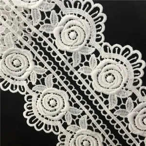 結婚式のブライダル縫製刺繍リボンレーストリム花の結婚式の装飾レースのためのヴィンテージ刺繍花柄レーストリム