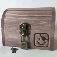 Antike hölzerne Schatzkiste Party Favor Box Kinder Piraten Schatzkiste Holz Aufbewahrung koffer Truhen mit Schloss und Schlüssel als Geschenk