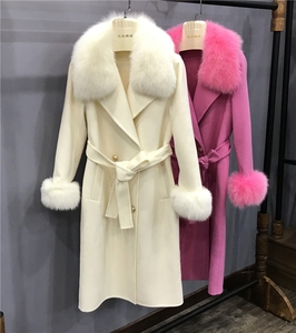 Nuovo <span class=keywords><strong>cappotto</strong></span> 2023 famoso da <span class=keywords><strong>donna</strong></span> <span class=keywords><strong>in</strong></span> <span class=keywords><strong>Cashmere</strong></span> lungo con collo <span class=keywords><strong>in</strong></span> vera pelliccia da <span class=keywords><strong>donna</strong></span> con rivestimento <span class=keywords><strong>in</strong></span> pelliccia di lusso doppiopetto - Product Image 1