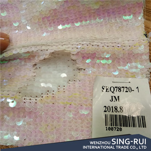 Wholesale Mermaid <strong>Sequin</strong> <strong>Fabric</strong> Embroidery Two-tone Reversible <strong>Fabric</strong> For Garment