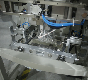 <span class=keywords><strong>Machine</strong></span> d'emballage commerciale entièrement automatique pour le pesage et la mesure volumétrique verticale des grains, aliments pour animaux, graines, grains de <span class=keywords><strong>café</strong></span> - Product Image 5