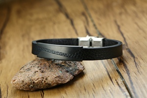 Bracciale POYA in Pelle Ultrafine con Design Curvo in Acciaio Inossidabile, Stile Europeo e Americano alla Moda per <span class=keywords><strong>Uomo</strong></span> - Product Image 5
