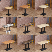 Chaises et tables de restaurant de café d'occasion à prix avantageux