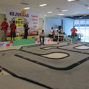 Piste DIY pour MINI-Z <span class=keywords><strong>FIRELAP</strong></span> MINI-Q Weili <span class=keywords><strong>1</strong></span>/<span class=keywords><strong>28</strong></span> <span class=keywords><strong>1</strong></span>/24 Voiture RC - Product Image 2