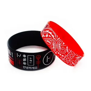 Advertising Gift OEM Silicone 3/4 Inch Deboss Color Fill In Hand Wrist Bands Cheap Silicon Bracelet