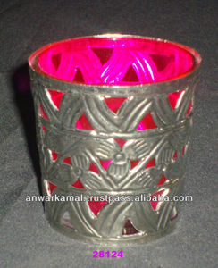Linterna votiva de latón y vidrio rosa, decoración de boda hecha a mano - Product Image 2