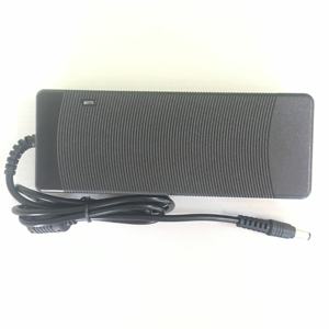 高品質 110～220V AC 電源 50/60Hz 12V 10A 120W AC-DC 電源アダプター - Product Image 4