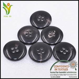 Negro ronda botones <span class=keywords><strong>de</strong></span> cuerno <span class=keywords><strong>de</strong></span> vaca para <span class=keywords><strong>las</strong></span> señoras traje - Product Image 4
