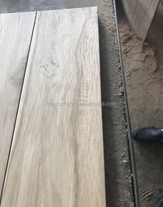 Beyaz meşe kazınmış yüzey parke döşeme