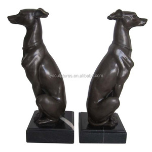 China fabriek gegoten brons hond levensgrote zwart greyhound sculptuur