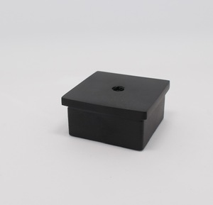 Raccordi placcati in titanio inossidabile tappi terminali quadrati <span class=keywords><strong>per</strong></span> corrimano <span class=keywords><strong>per</strong></span> balaustra <span class=keywords><strong>per</strong></span> <span class=keywords><strong>ringhiere</strong></span> in acciaio - Product Image 2