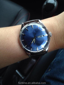 Relojes de Pulsera de Cuarzo Ultrafinos con Cristal Abombado para Hombre y Mujer - Product Image 4