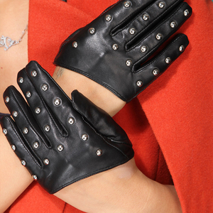 Guantes Sexys de Piel de Oveja para Mujer, Diseño Nuevo, Media Palma - Product Image 1