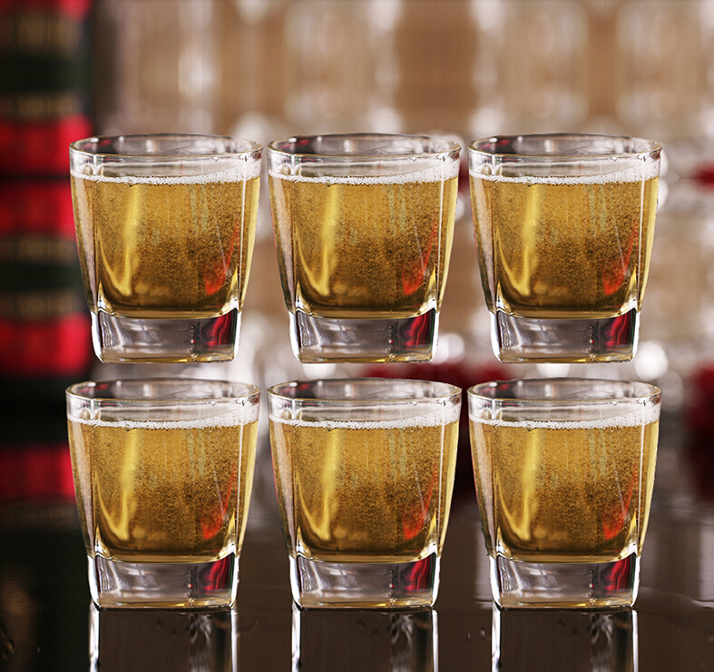 Wholesale stemless wine glass round slanted-bottom whisky glass