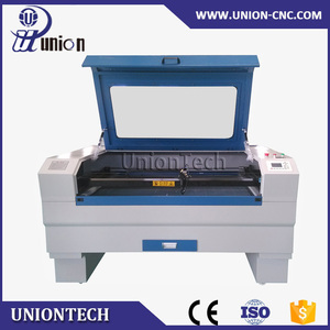 Inglés 1.0*1.0mm alimentación directamente promoción personalizada tela máquina de grabado láser - Product Image 3
