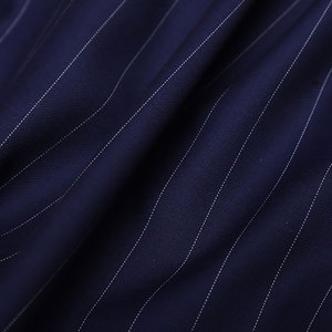 Tessuto in Lana a Righe Blu Navy da Fornitore Cinese, Pronto per la Consegna, Tecnica di Tessitura in Pizzo per Cappotti da Uomo/Donna e Abiti - Product Image 4