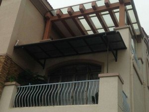 التصميم الحديث ورق بولي كربونات سقف/الألومنيوم الإطار المظلات شرفة للحدائق