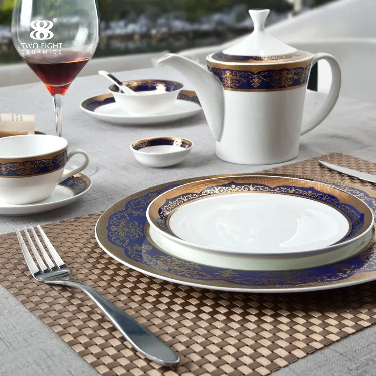 Bone China Servies Set Service Voor 12 Fabriek Prijs Uniek Ontwerp Engels Servies Blauw En Goud Keramische Servies Sets