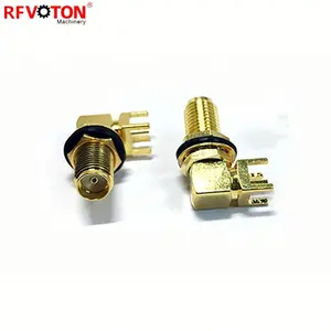 עמיד למים נשי SMA J RF קואקסיאלי כבל מחבר IP68 שקע SMA PCB קצה מחבר IP67 90 תואר מרפק זווית נכונה מחיצת