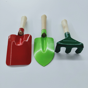 Ensemble de 3 outils de jardinage miniatures <span class=keywords><strong>en</strong></span> acier au carbone avec étui rigide, personnalisable OEM, <span class=keywords><strong>jouet</strong></span> pour enfants, <span class=keywords><strong>pelle</strong></span>, râteau, bêche - Product Image 3