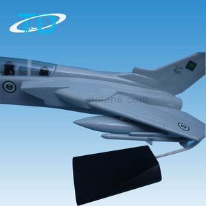 Modellino di Aereo Tornado in Resina 1/60 31cm, Souvenir, Regalo, Decorazione per la Casa - Product Image 5