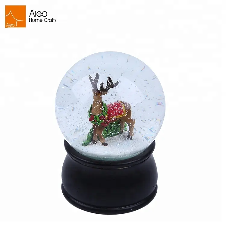 Venta al por mayor más nuevo diseño popular ciervo cristal bola de nieve artesanía resina pulida con técnica musical