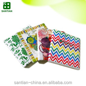 Santian Healthy Materials Servilletas de papel impresas sin aroma de 3 capas Servilletas de cóctel plegables coloridas en estilo de paquete - Product Image 6