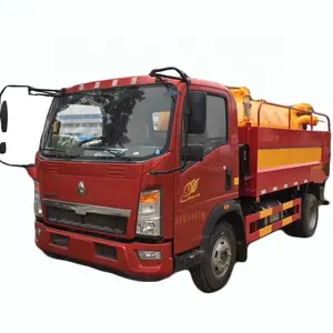 4X2 Tinja Suction Sewage Truck dengan Italia Pompa Vakum Kecil 6000L Sewel Jetting Harga Tangki Air