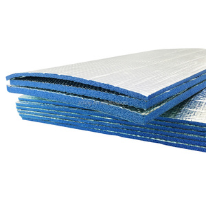 Tissu tissé anti-gel, <span class=keywords><strong>film</strong></span> d'isolation en aluminium à bulles XPE, rouleau de <span class=keywords><strong>film</strong></span> à bulles, isolation de mur de caravane, toit, construction ignifuge - Product Image 4