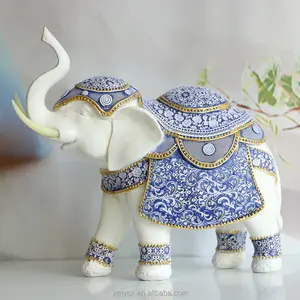 Figurita de elefante de poliresina, pequeña, estatua de elefante de resina para regalos de retorno