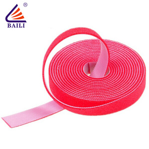 Colore personalizzato <span class=keywords><strong>Hook</strong></span> E <span class=keywords><strong>Loop</strong></span> Nastro Adesivo Backed Risvolto Adesivo Nastro <span class=keywords><strong>3</strong></span>/8 "a 6" In 25 metri - Product Image 3