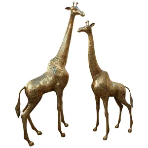 Outdoor decor vita dimensione del bronzo ottone giraffa statua per la vendita