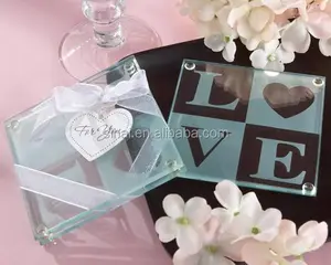 Coaster Kaca Pernikahan dengan Jelas Cinta